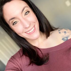 Meet your Posher, Stacey